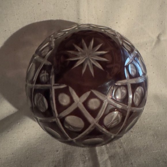 Vintage Czech Bohemian Crystal Red Rose Bowl Cut to Clear - Picture 3 of 3